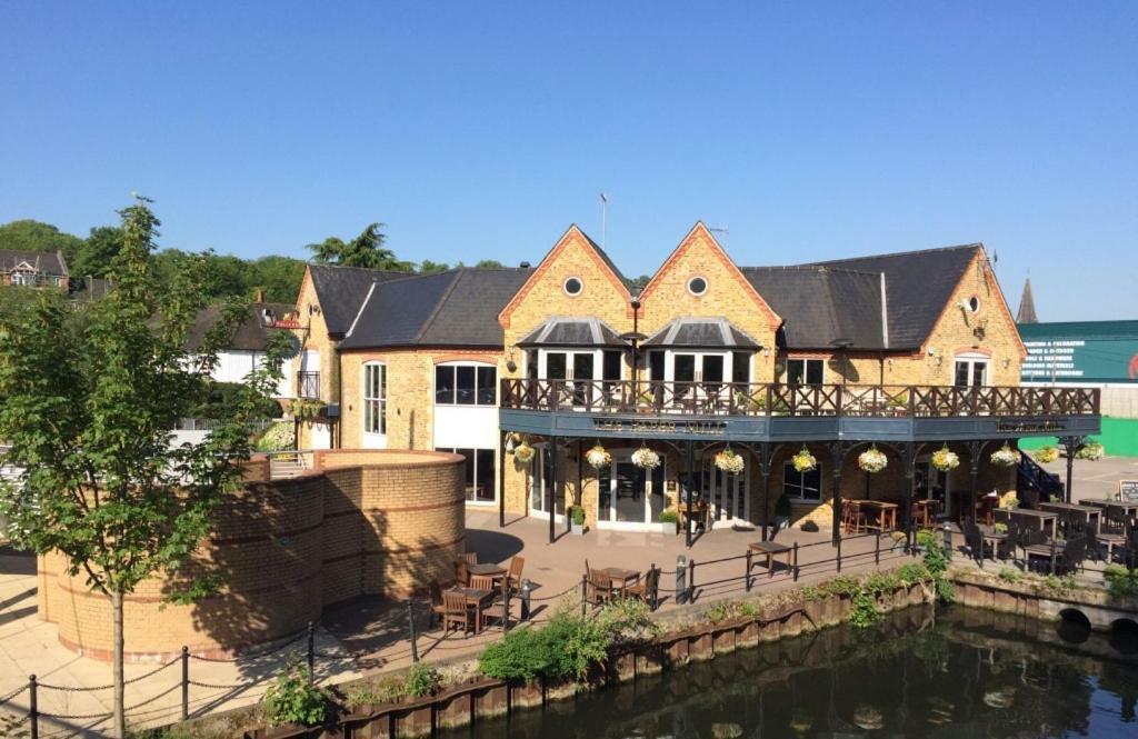 Wing House Vila Hemel Hempstead Exterior foto